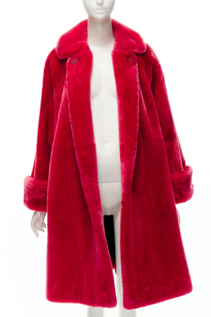 CHRISTIAN DIOR BOUTIQUE FOURRURE Vintage red faux fur swing mouton court coat