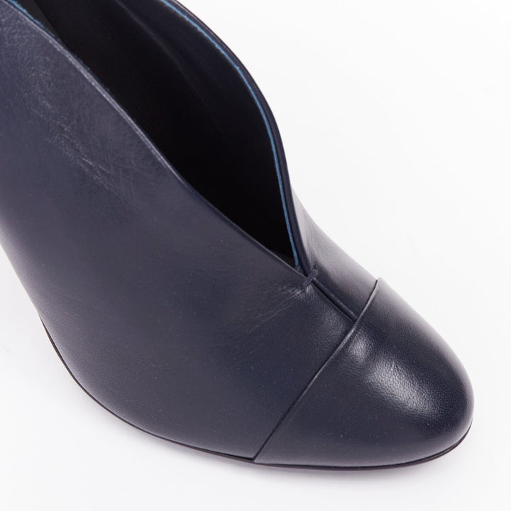 VICTORIA BECKHAM Pin dark navy blue smooth leather silver nail heel pumps EU38