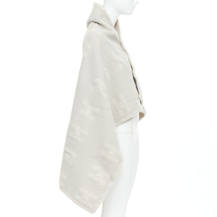 HERMES cream light grey cashmere wool H logo square throw blanket