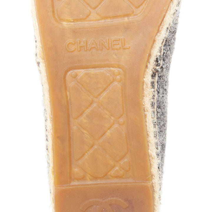CHANEL 2021 grey wool felt black CC velvet applique espadrille flats EU39