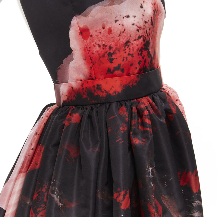 ALEXANDER MCQUEEN 2021 Runway Anemone black red floral full gown IT38 S