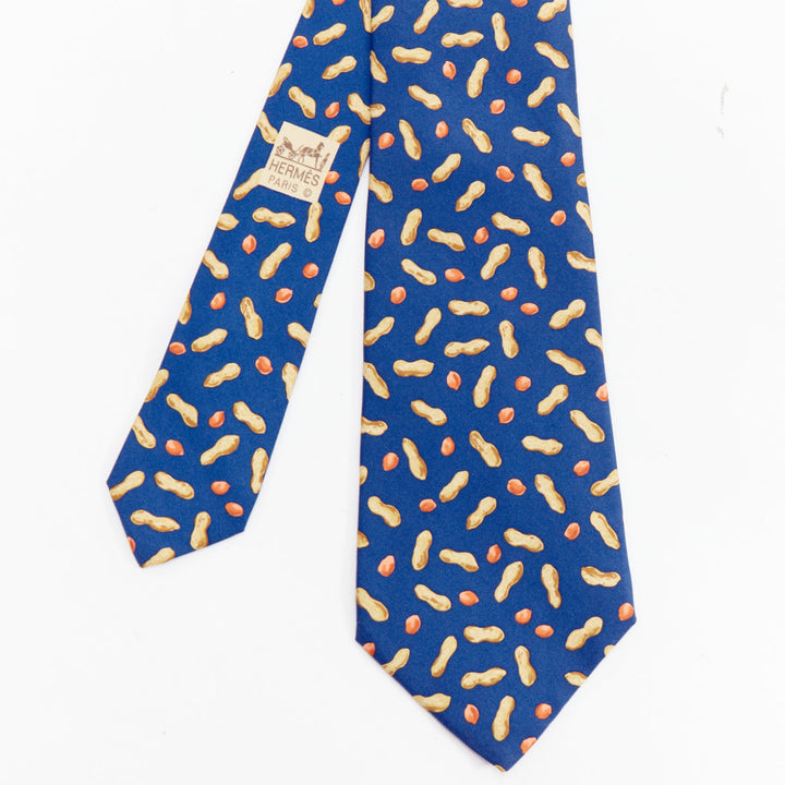 HERMES 7475 HA blue brown peanut shell nuts print silk tie