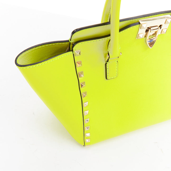 VALENTINO Rockstud neon yellow leather pyramid stud tote bag