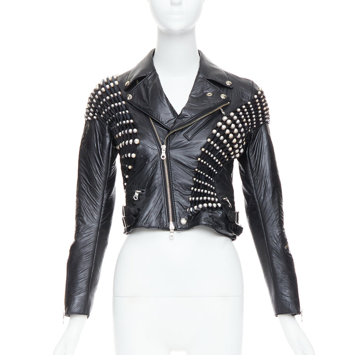 NOIR KEI NINOMIYA 2014 black faux leather pearl bead cropped jacket S