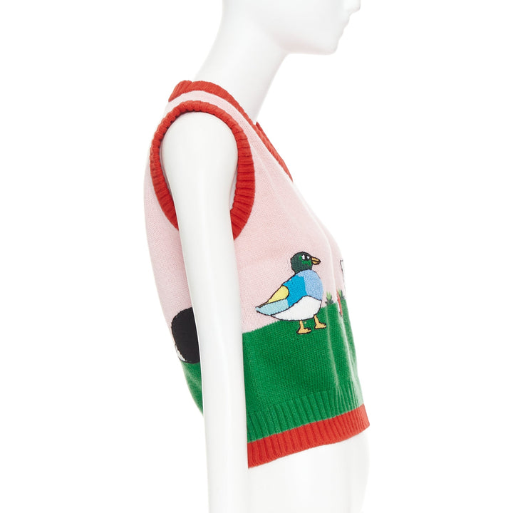 GUCCI 2017 pink green farmyard animal intarsia wool knit sweater vest XS
