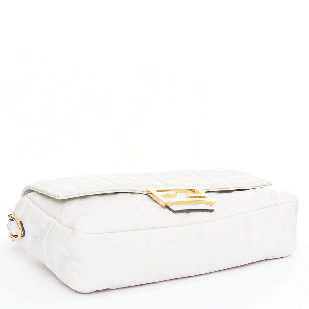 FENDI 2023 Runway Medium Baguette FF embossed white nappa leather bag
