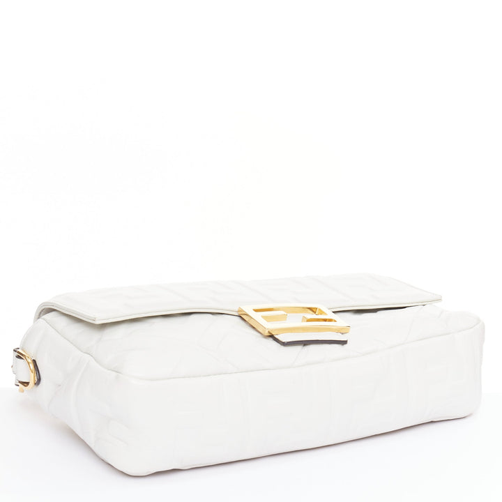FENDI 2023 Runway Medium Baguette FF embossed white nappa leather bag