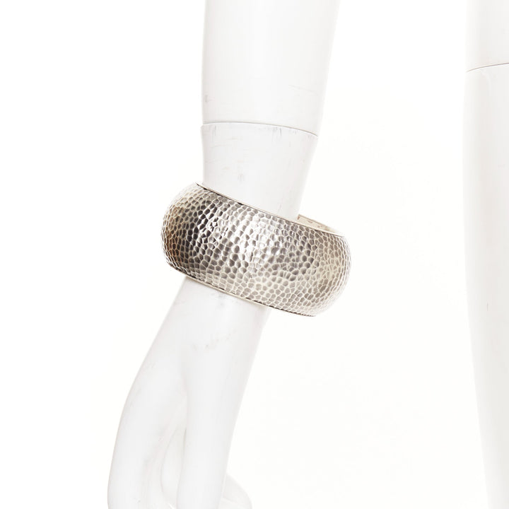 BOTTEGA VENETA 2014 oxidised 925 sterling silver hammered dome cuff bangle