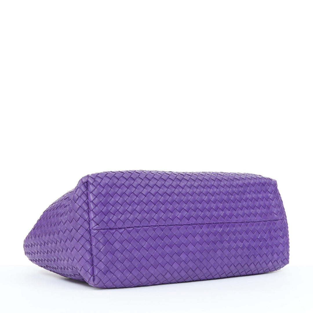 BOTTEGA VENETA 2009 Cabat Medium purple Intrecciato nappa leather tote bag