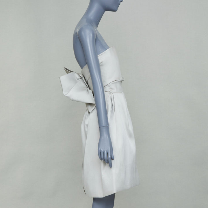 LANVIN Bridal light gray structural strapless bow back pleated bell dress FR36 S