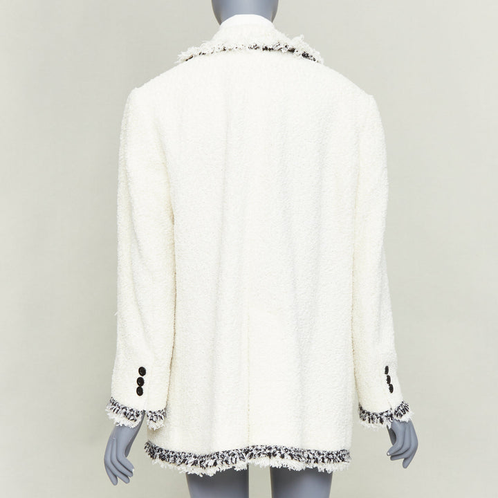 SACAI 2023 Runway double breasted tweed fringed off white winter outerwear JP1 S