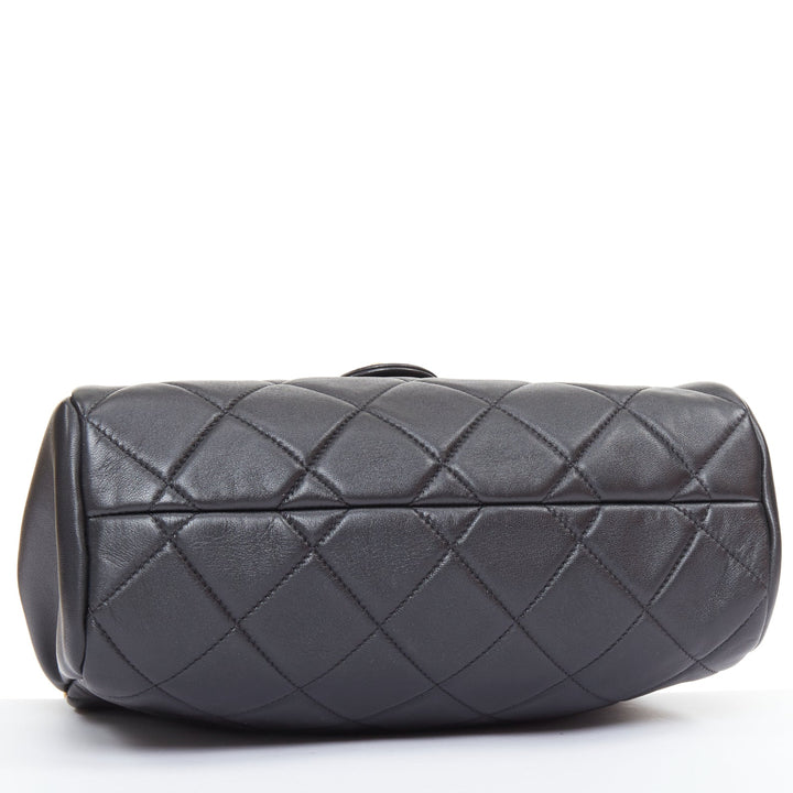 CHANEL 2019 Runway black lambskin diamond quilted gold single side crossbody bag