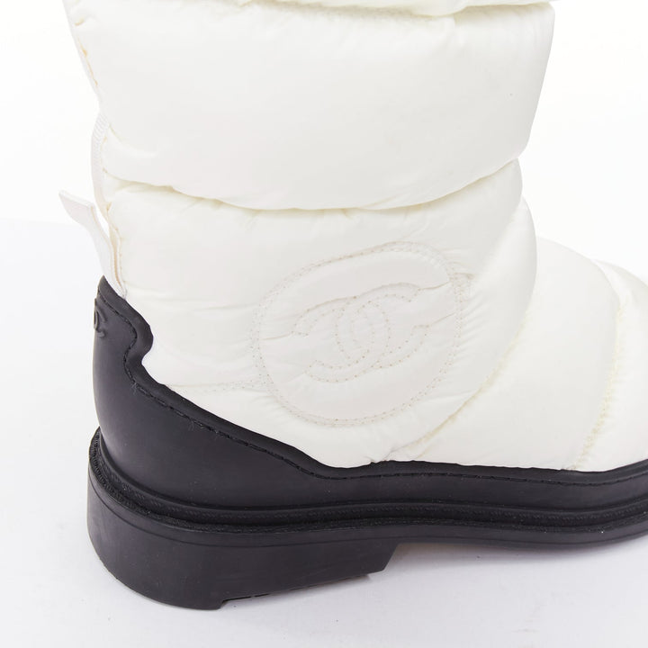 CHANEL cream nylon CC logo side padded black trim snow boots EU37.5