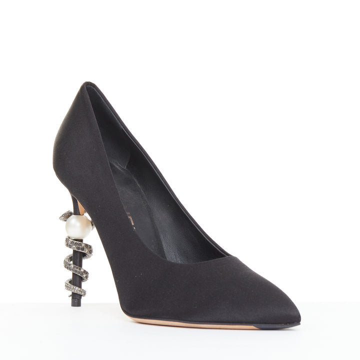 CHANEL 2016 Runway Serpent Pearl black satin CC pearl crystal snake  pump EU38