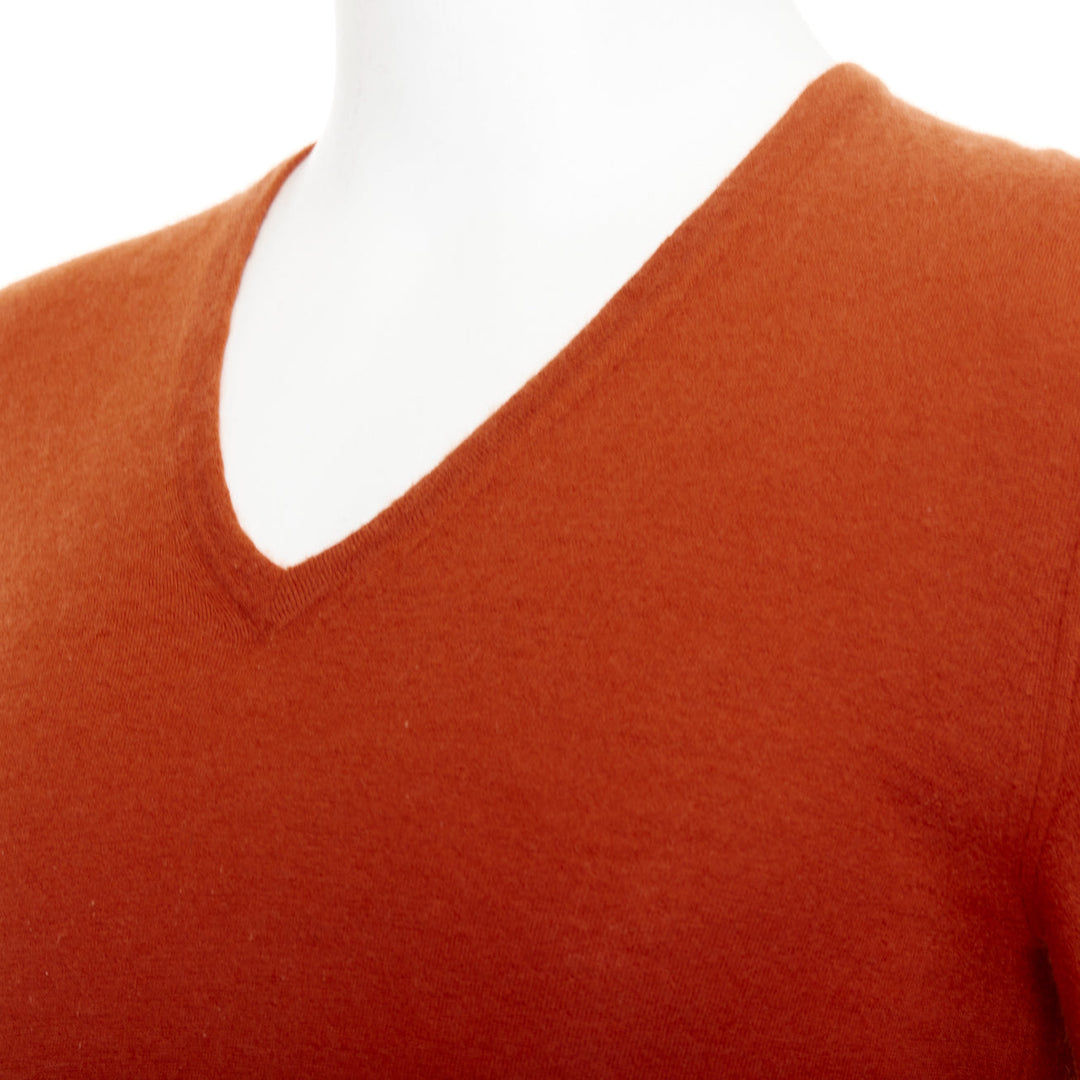 GUCCI 100% cashmere burnt orange  V-neck GG logo embroidery sweater L