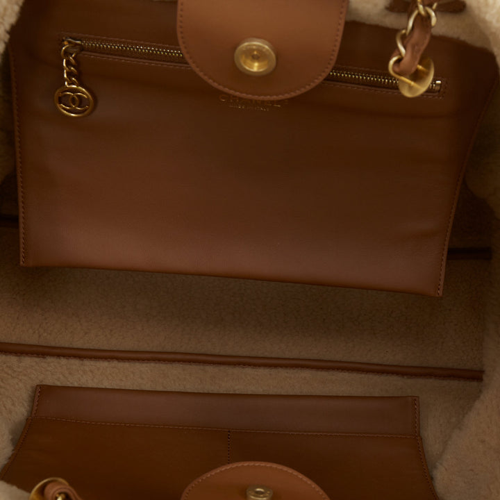 CHANEL 2024 Runway Deauville brown lambskin leather teddy shearling tote bag