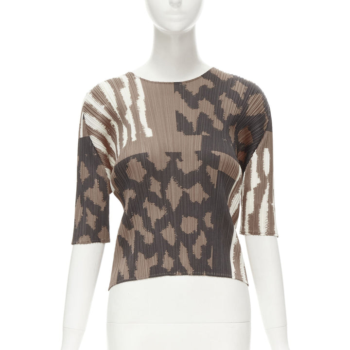 PLEATS PLEASE ISSEY MIYAKE brown ethnic abstract print plisse pleated top
