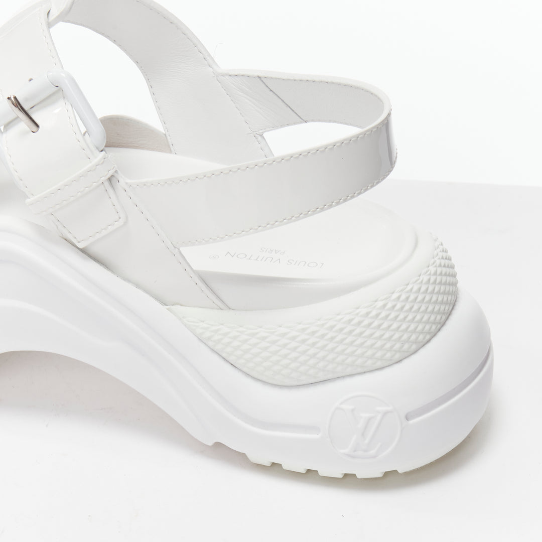 LOUIS VUITTON 2022 Archlight white patent leather chunky fisherman sandals EU38