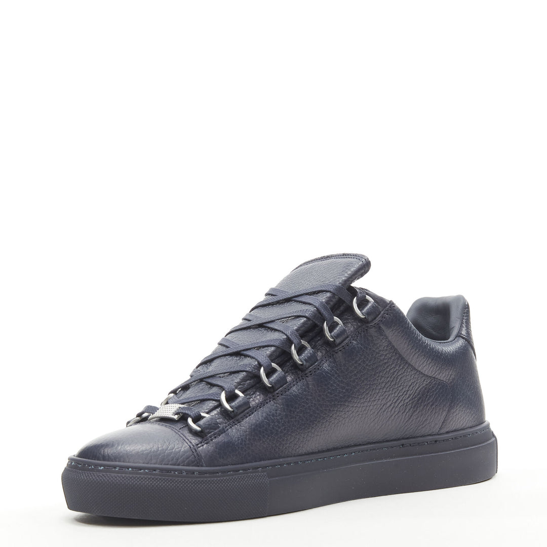 BALENCIAGA DEMNA Arena navy blue grained leather low top sneakers EU42 US9