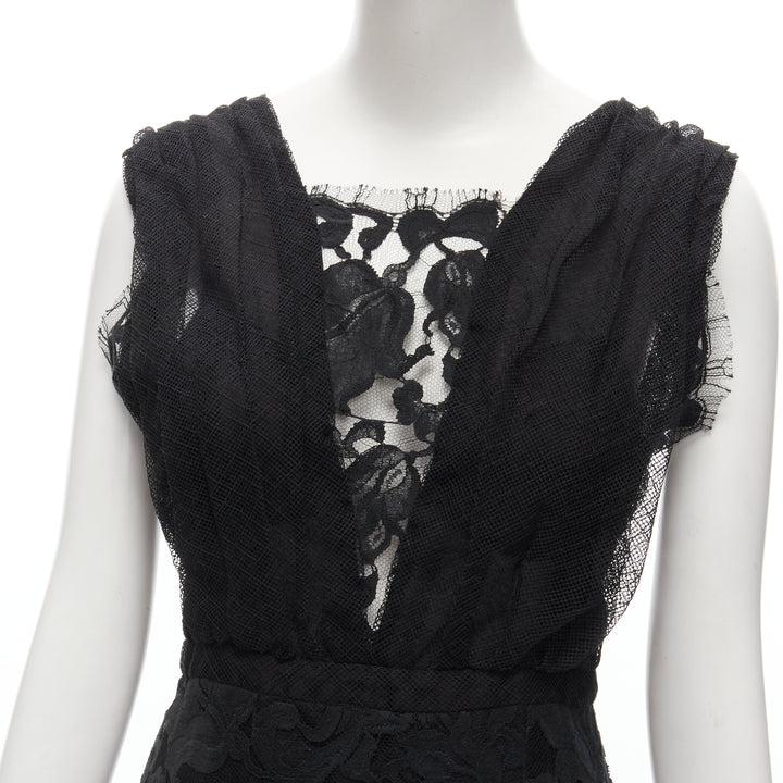 ADAM LIPPES black plunge illusion lace neckline empire waist layered gown US6 M