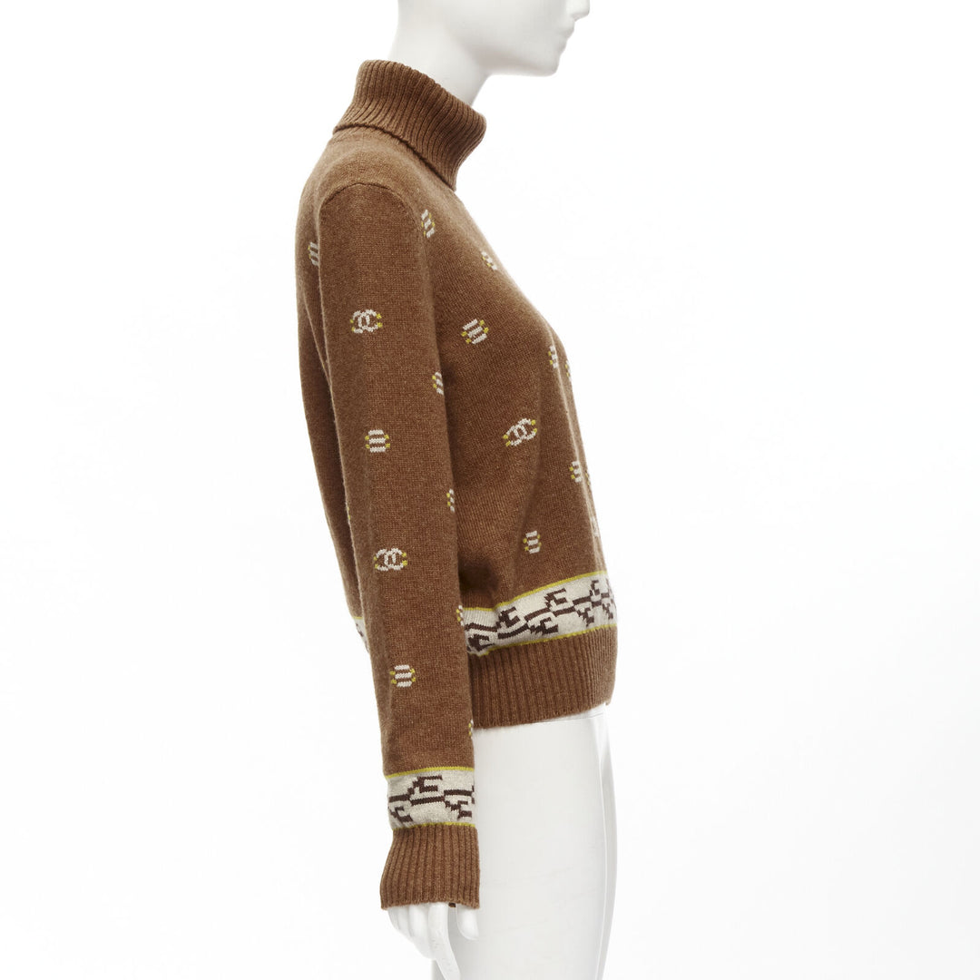 CHANEL 95% cashmere brown yellow CC logo intarsia turtleneck sweater FR42 XL