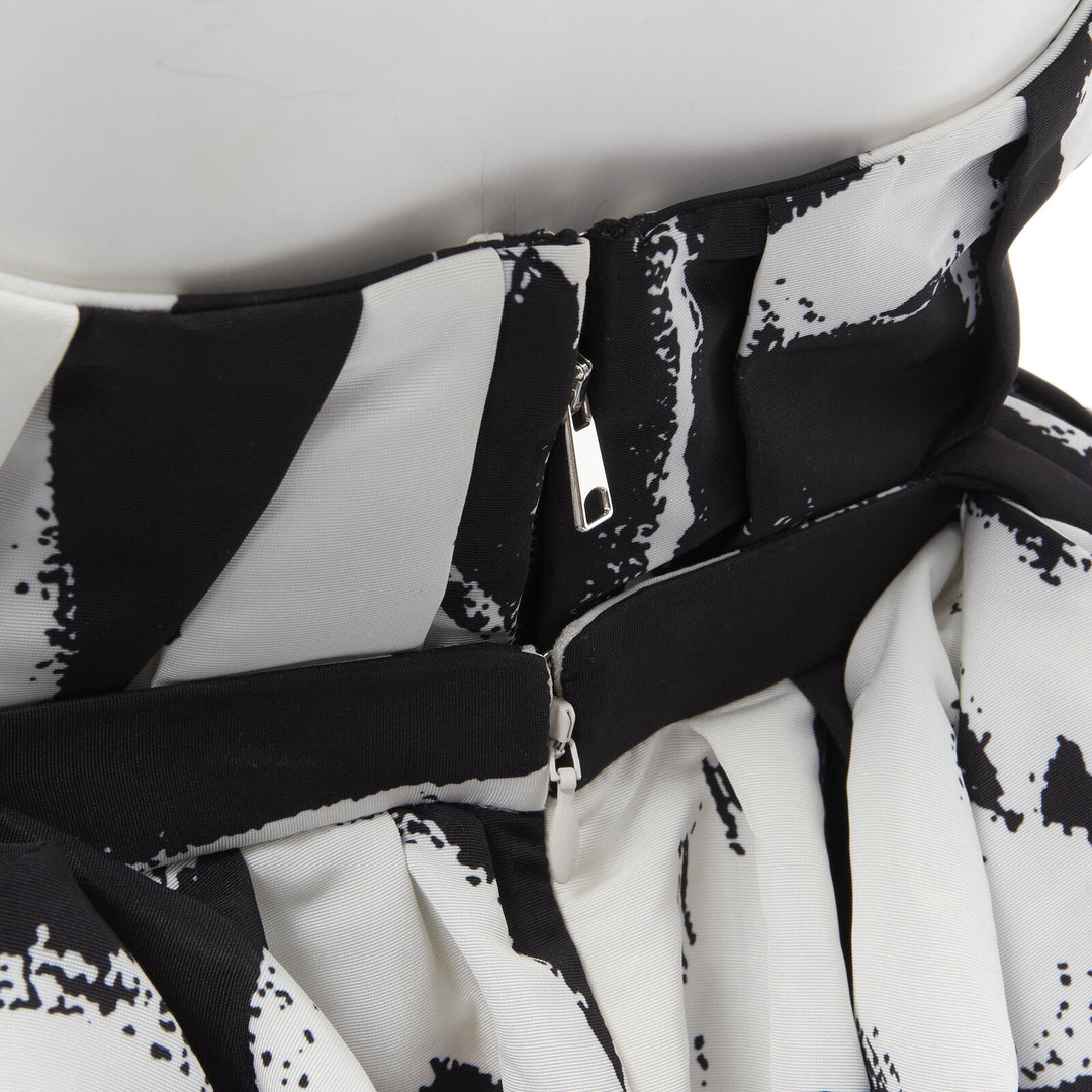 ALEXANDER MCQUEEN 2022 Graffiti Brush black white boned corset gown FR40 M