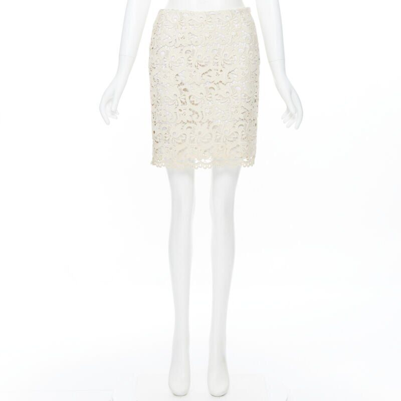 MICHAEL KORS COLLECTION beige embroidered lace fited skirt US2  26"