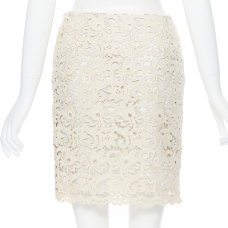 MICHAEL KORS COLLECTION beige embroidered lace fited skirt US2  26"
