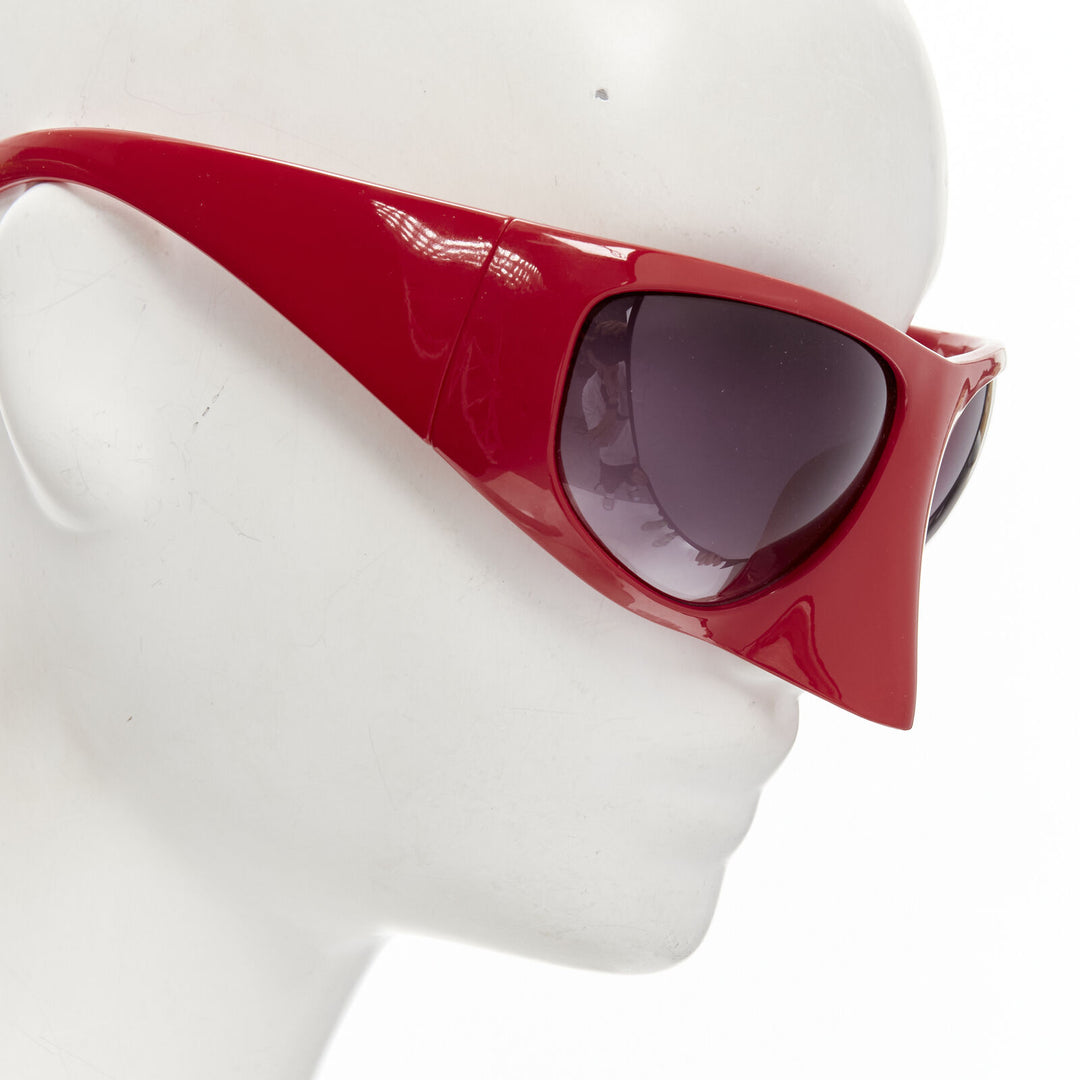 rare BERNARD WILLHELM LINDA FARROW PW003 red mould nose masked sunglasses