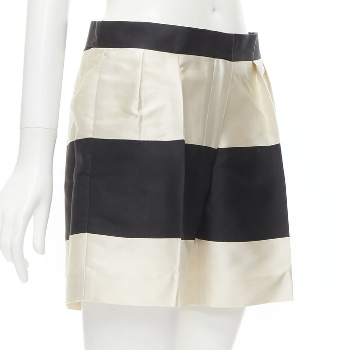 DRIES VAN NOTEN black white polyester silk striped pleat front shorts FR36 S