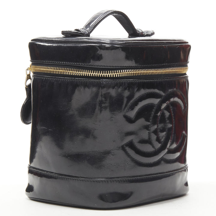 CHANEL Vintage black patent leather CC logo top handle Vanity bag
