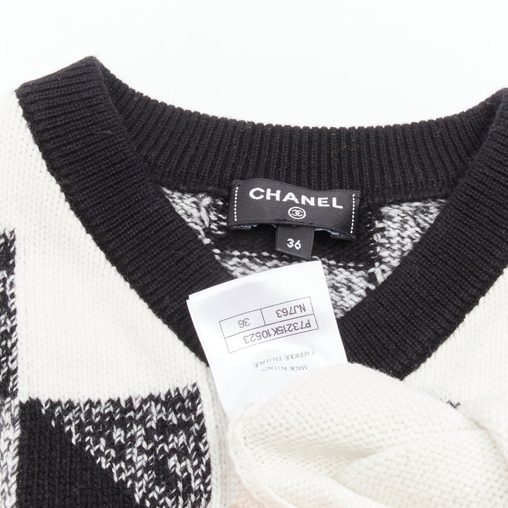 CHANEL 100% cashmere black white graphic check CC logo sweater vest FR36 S